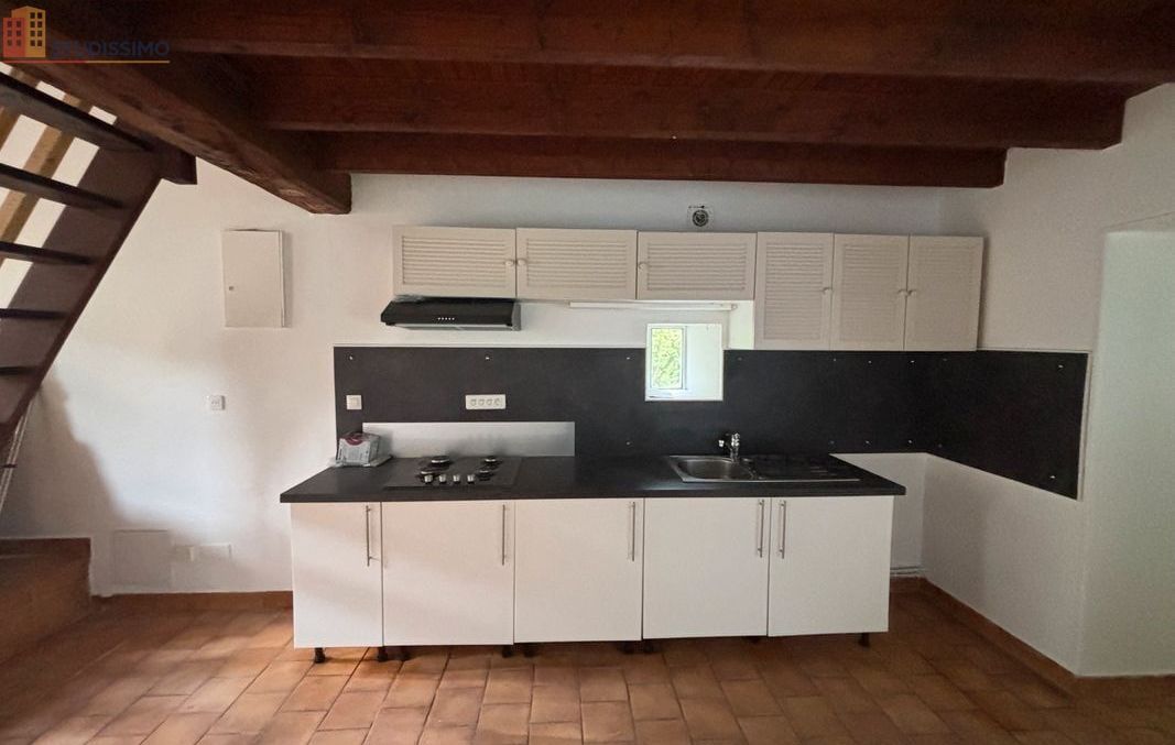 Studio 50m² Pérignac 16250 - Lumineux, DPE D - Photo 5