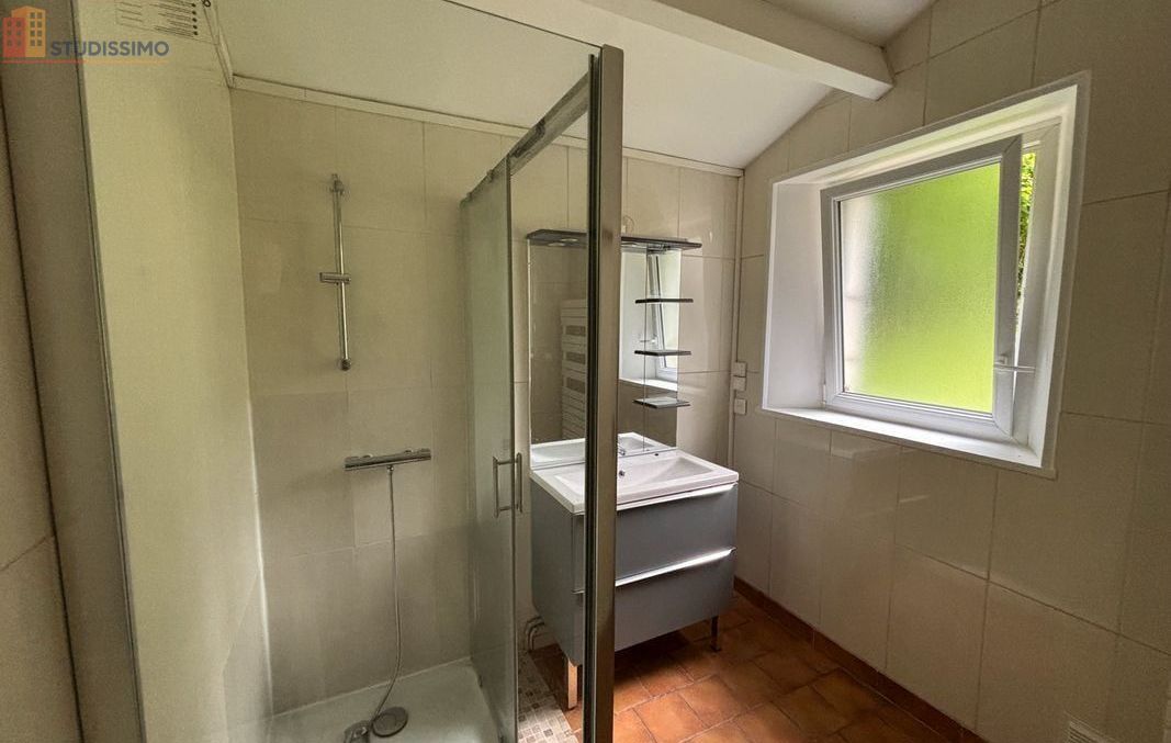 Studio 50m² Pérignac 16250 - Lumineux, DPE D - Photo 4