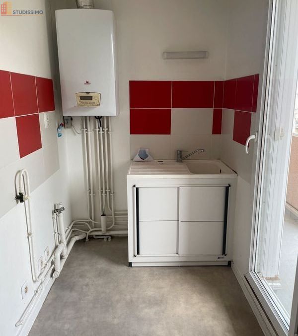 Studio meublé 35m² Angoulême - Meublé, DPE C - Photo 1