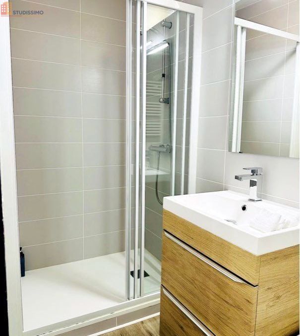 Studio meublé 17m² Barbezieux-Saint-Hilaire - Rénové, rez-de-chaussée - Photo 3