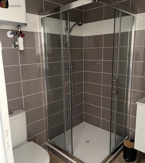 Studio meublé 14m² Ruelle-sur-Touvre - Meublé, DPE C - Photo 2