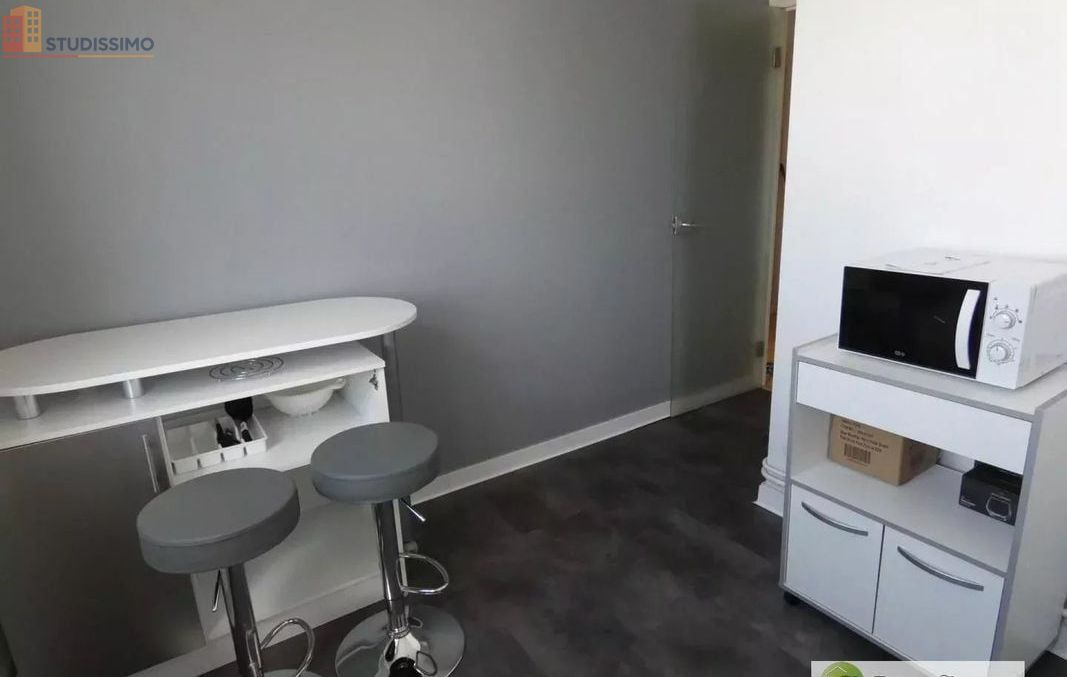 Studio 43m² Angoulême 16000 - Photo 3