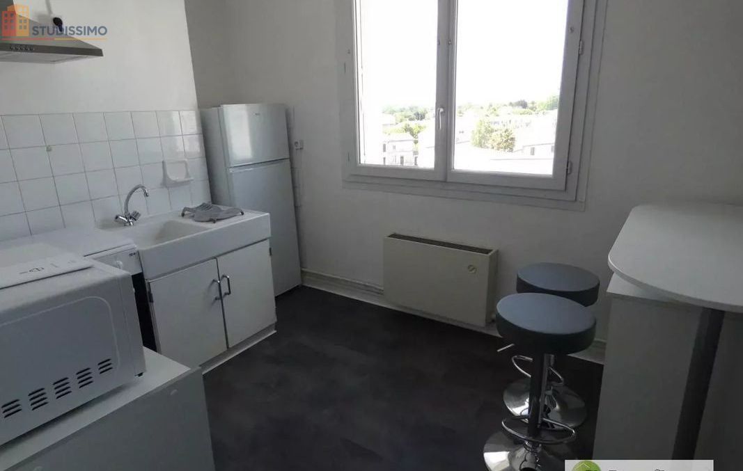 Studio 43m² Angoulême 16000 - Photo 5