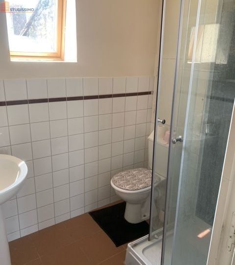 Studio meublé 31m² Ruffec - Plein centre, dernier étage - Photo 3
