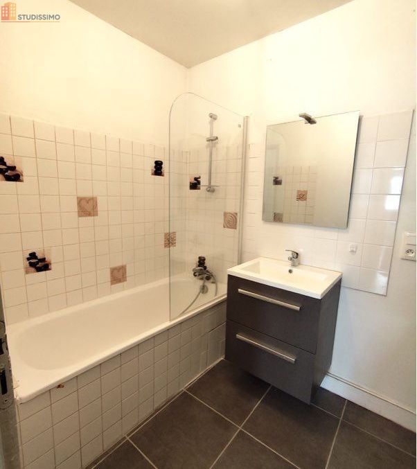 Studio 36m² Montmoreau centre - RDC, proche église - Photo 2
