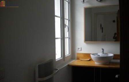 Studio meublé 25m² Angoulême centre - Meublé, proche IUT - Photo 2