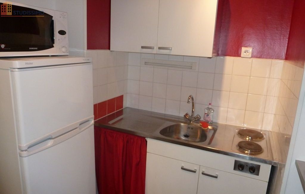 Studio 30m² Angoulême centre-ville - Proche place Victor Hugo - Photo 3