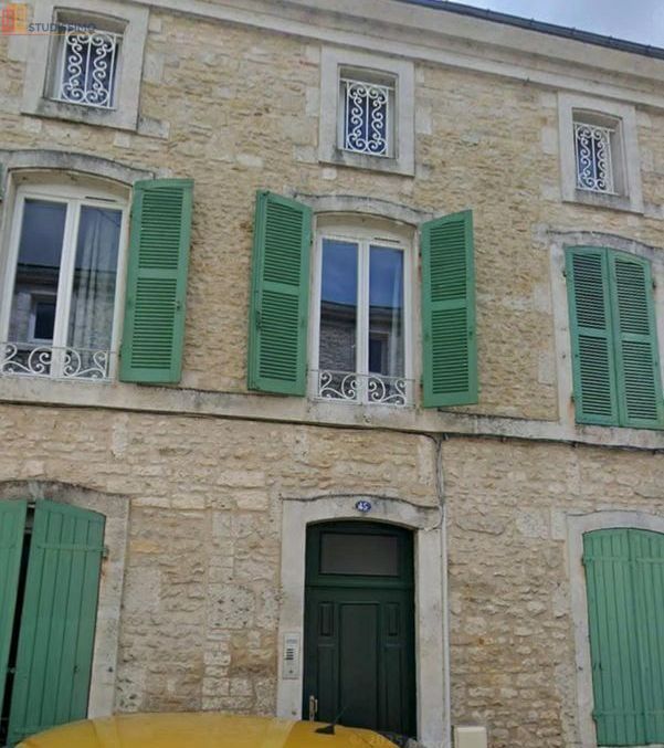 Studio meublé 30m² Ruffec - Meublé, 30m² - Photo 1