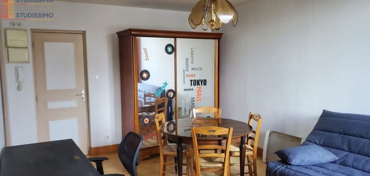 Studio meublé 30m² Rochefort 17300 - Proche bassins, lumineux - Photo 1