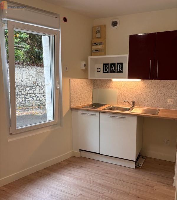 Studio à Saintes