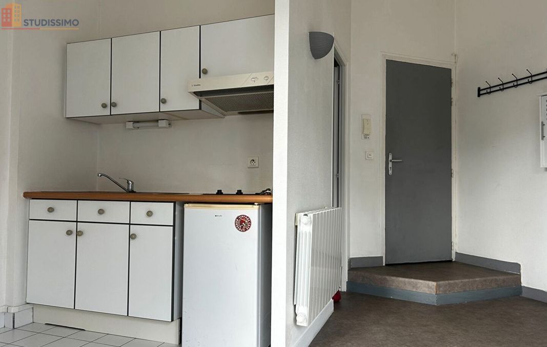 Studio 20m² La Rochelle - 2e étage, lumineux - Photo 2