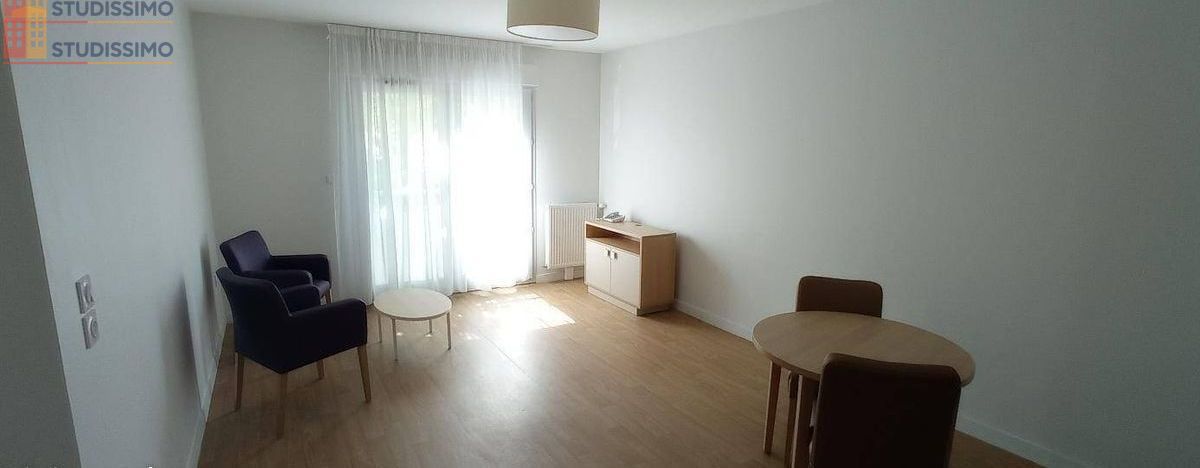 Studio meublé 40m² Rochefort - Lumineux, centre-ville - Photo 3