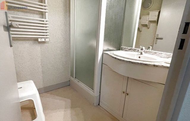 Studio meublé 28m² Rochefort - Meublé, DPE C - Photo 3