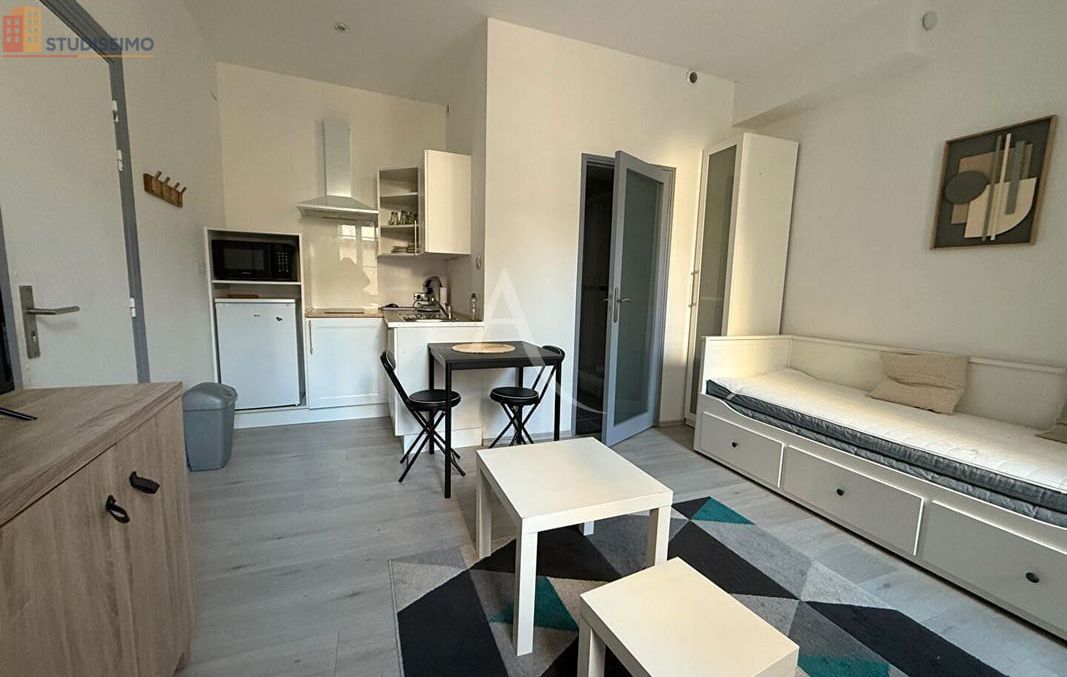 Studio meublé 17m² Saintes - Meublé, DPE D - Photo 3