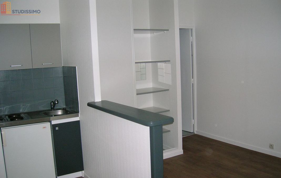 Studio 25m² La Rochelle 17000 - Photo 4