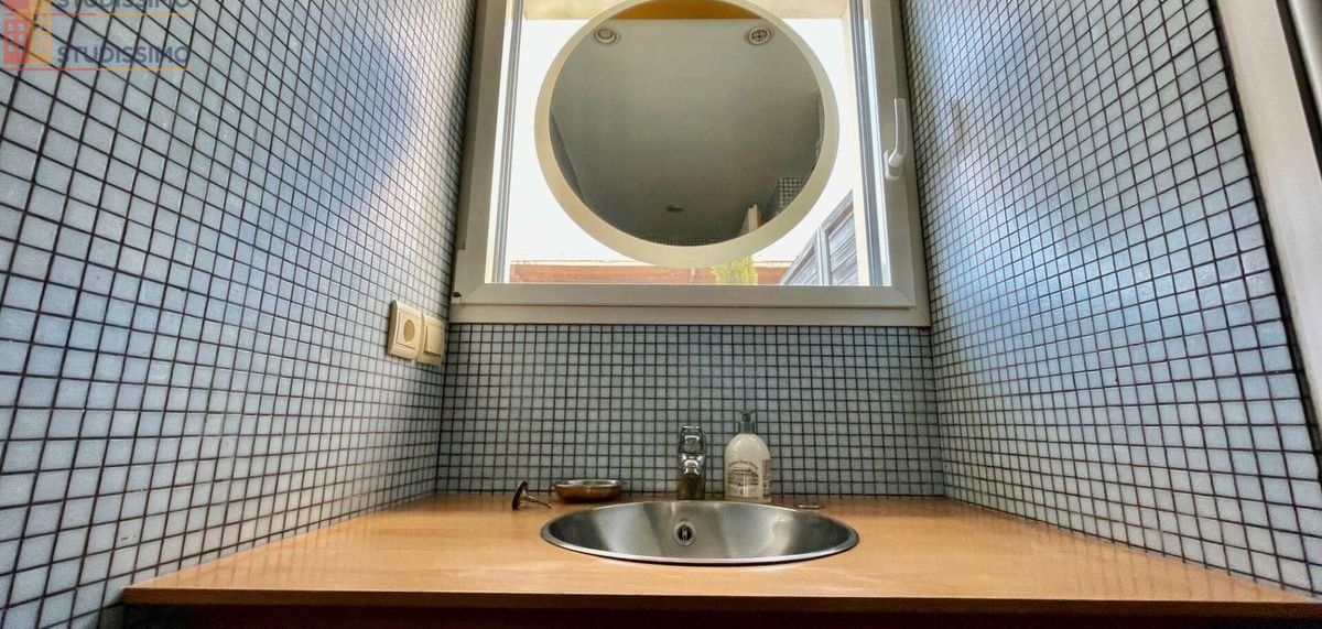 Studio meublé 32m² La Rochelle 17000 - Meublé, 2e étage - Photo 4