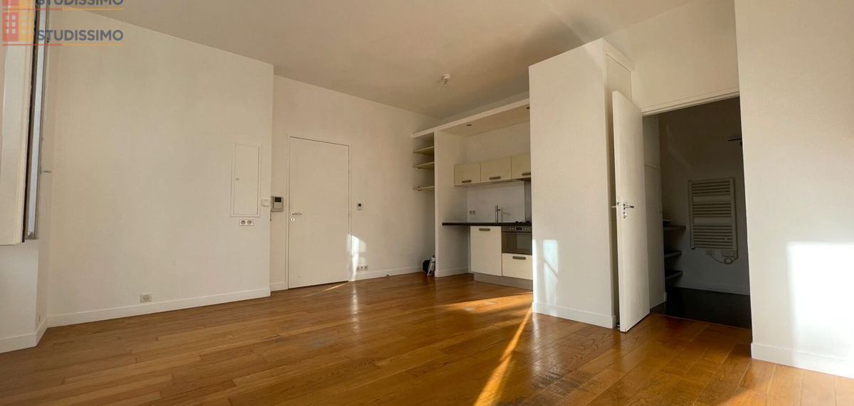 Studio 30m² La Rochelle - lumineux, DPE D - Photo 24