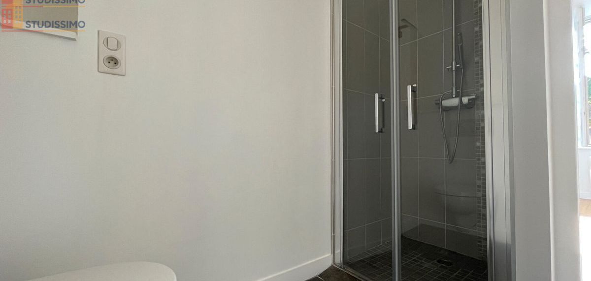 Studio 30m² La Rochelle - lumineux, DPE D - Photo 10