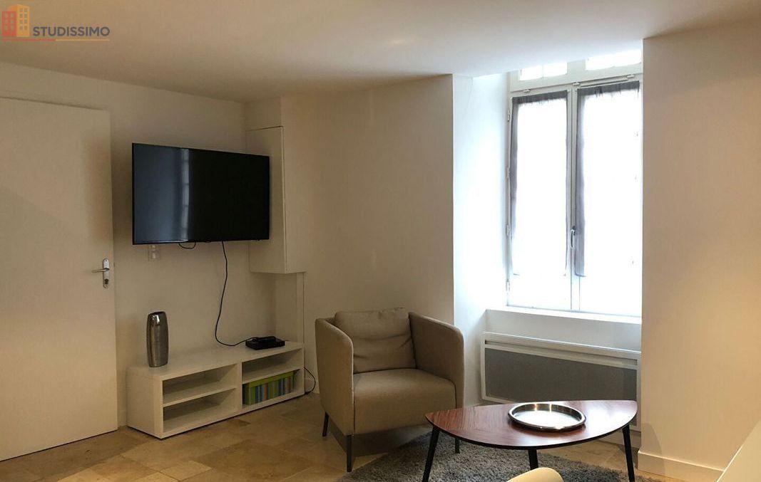 Studio 66m² La Rochelle - spacieux, lumineux - Photo 1