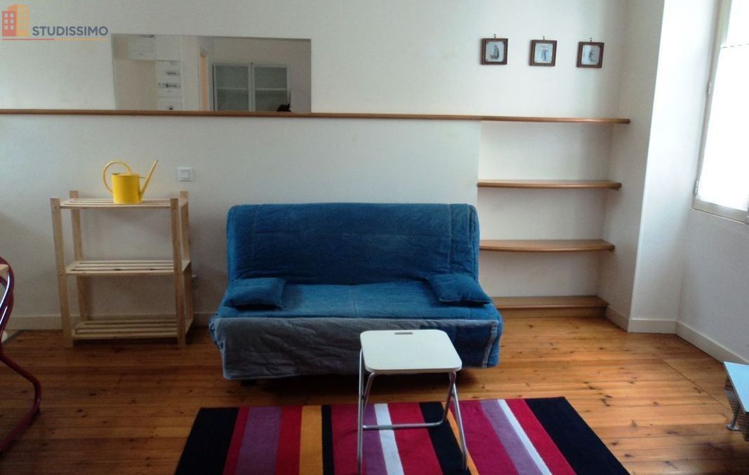 Studio meublé 24m² La Rochelle 17000 - Meublé, DPE C - Photo 1