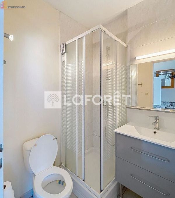 Studio meublé 22m² La Rochelle - Meublé, DPE D - Photo 6