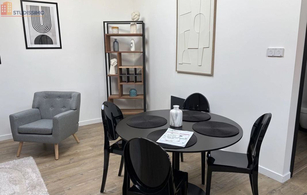 Studio 67m² Clavette 17220 - Loft/atelier, grande surface - Photo 1