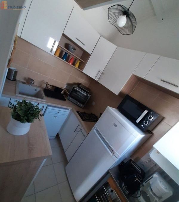 Studio meublé 21m² La Rochelle - Vue mer, étudiant - Photo 2