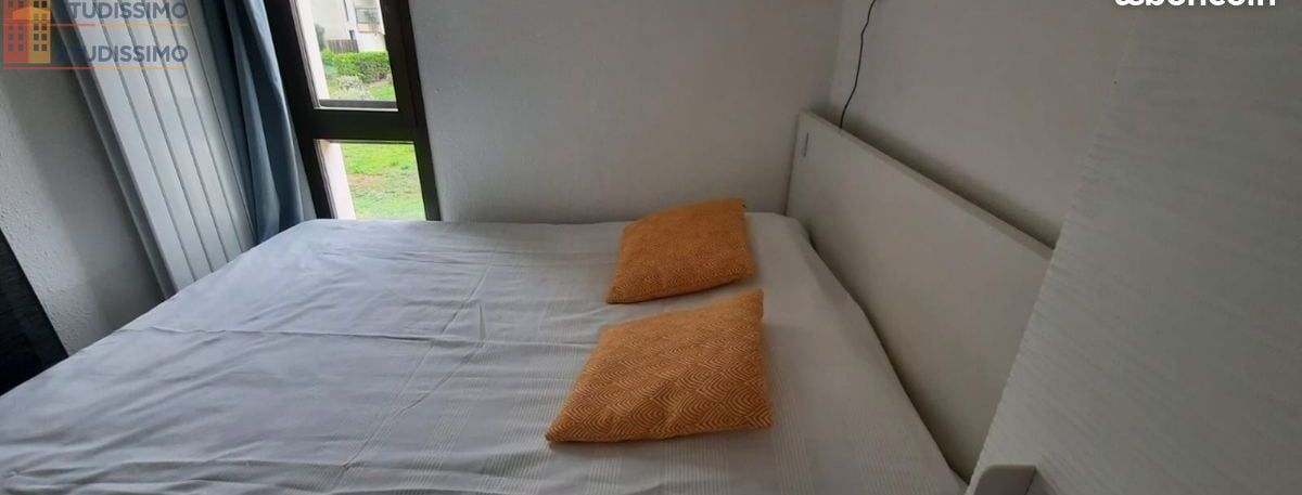 Studio meublé 25m² La Rochelle centre - Résidence, proche quais - Photo 2