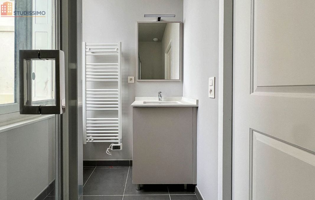 Studio 28m² Saintes 17100 - Photo 5