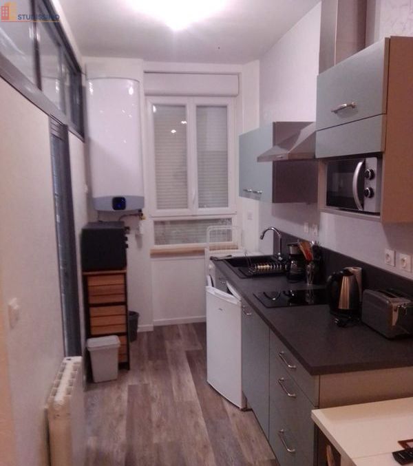 Studio 25m² Rochefort 17300 - Meublé, proche thermes - Photo 1