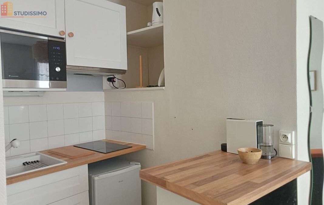 Studio meublé 25m² La Rochelle - Lumineux, 2e étage - Photo 8