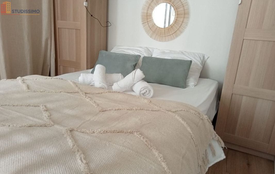 Studio meublé 25m² La Rochelle - Lumineux, 2e étage - Photo 2
