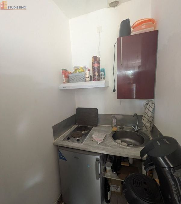 Studio meublé 22m² Saintes - Meublé, DPE C - Photo 2