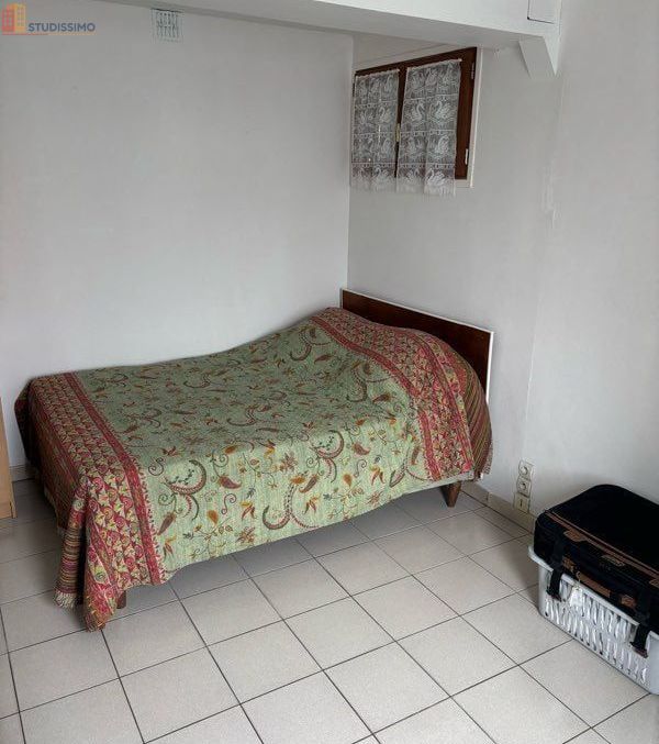 Studio meublé 20m² Royan 17200 - Proche marché - Photo 1