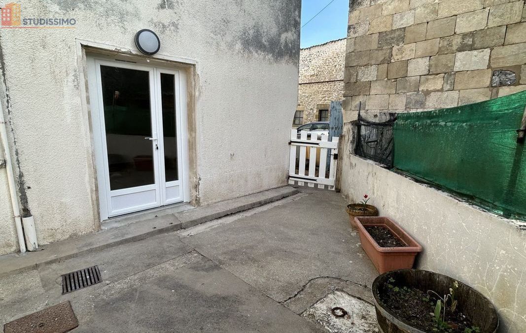 Studio à Pons