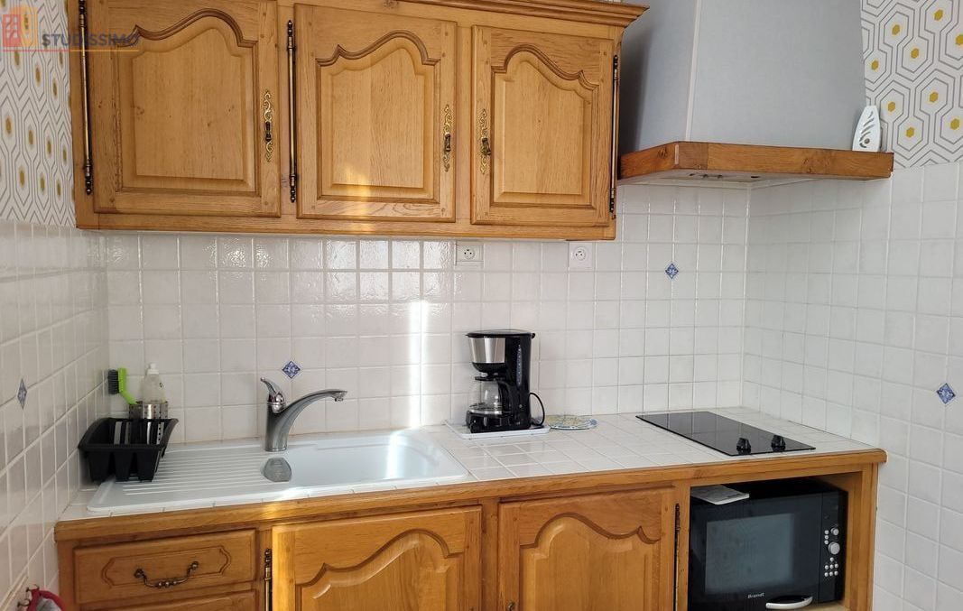 Studio meublé 22m² Rochefort - Meublé, DPE D - Photo 3