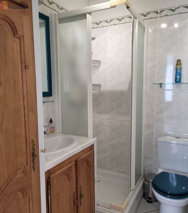 Studio meublé 22m² Rochefort - Meublé, DPE D - Photo 4