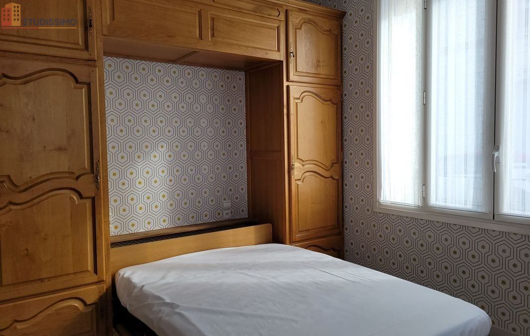 Studio meublé 22m² Rochefort - Meublé, DPE D - Photo 2