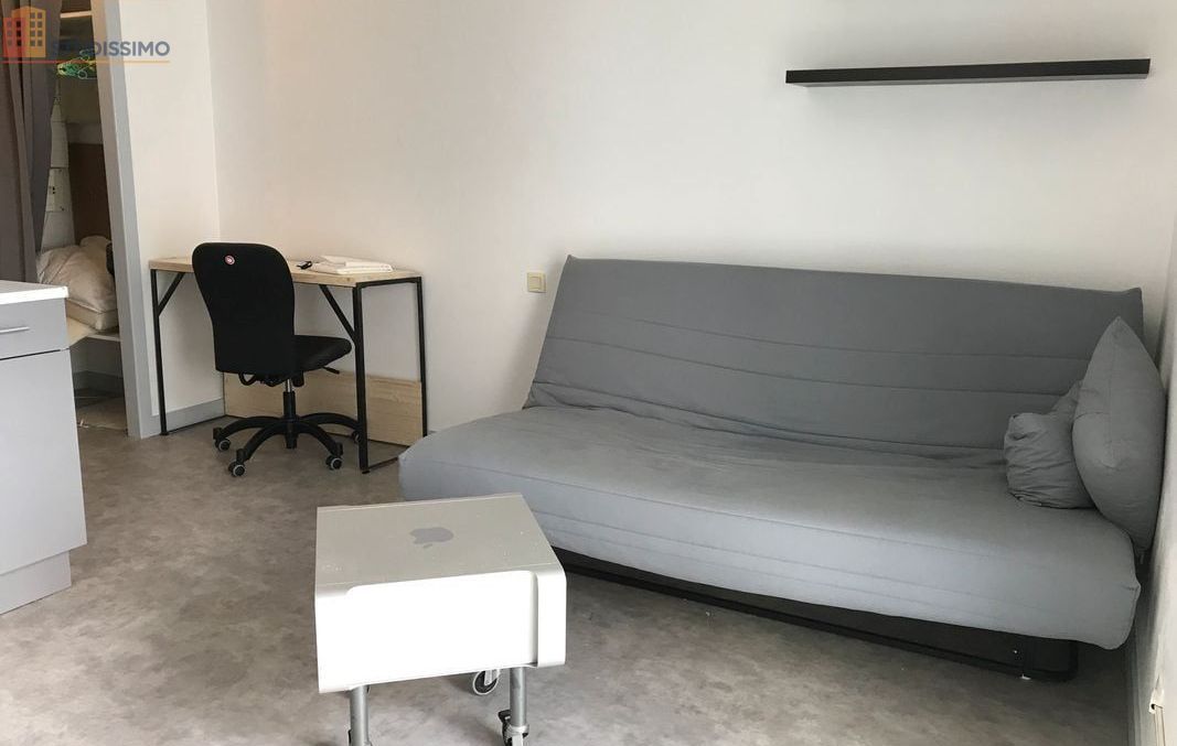 Studio meublé 19m² La Rochelle - Idéal étudiant, calme - Photo 2