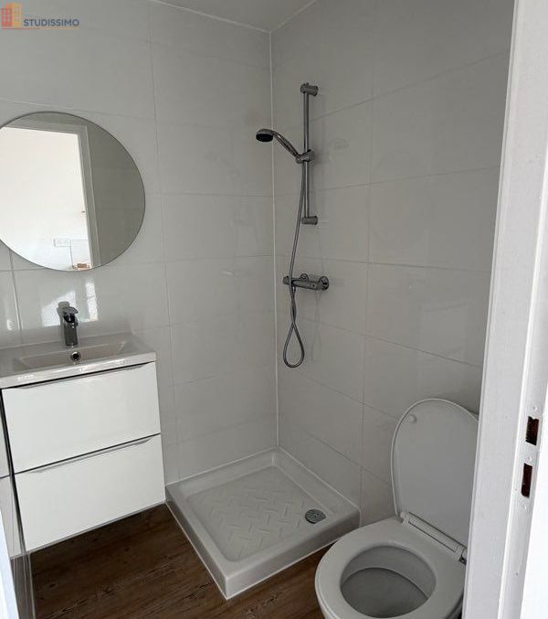 Studio meublé 15m² La Rochelle - Meublé, quartier calme - Photo 2