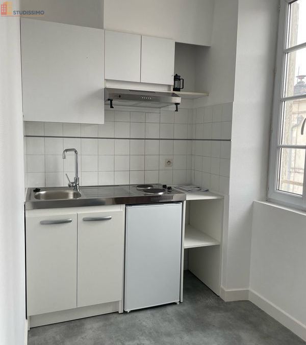 Studio meublé 18m² La Rochelle centre - Calme, meublé - Photo 1