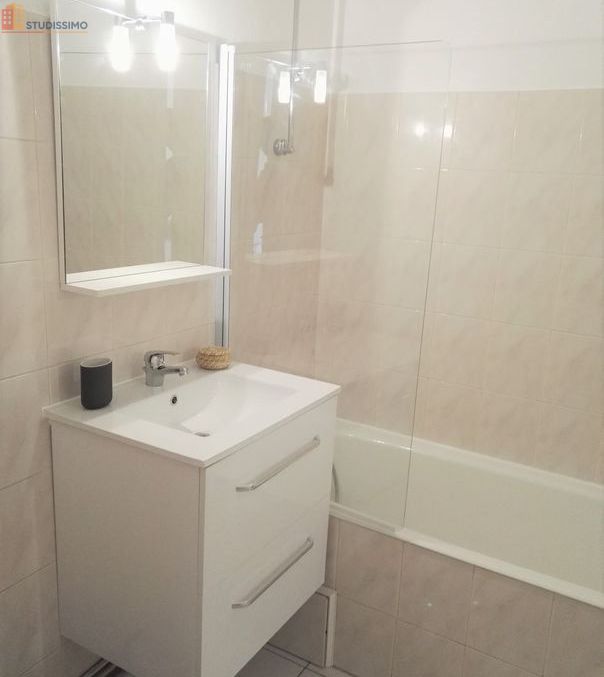 Studio 25m² La Rochelle 17000 - Meublé, centre-ville - Photo 2