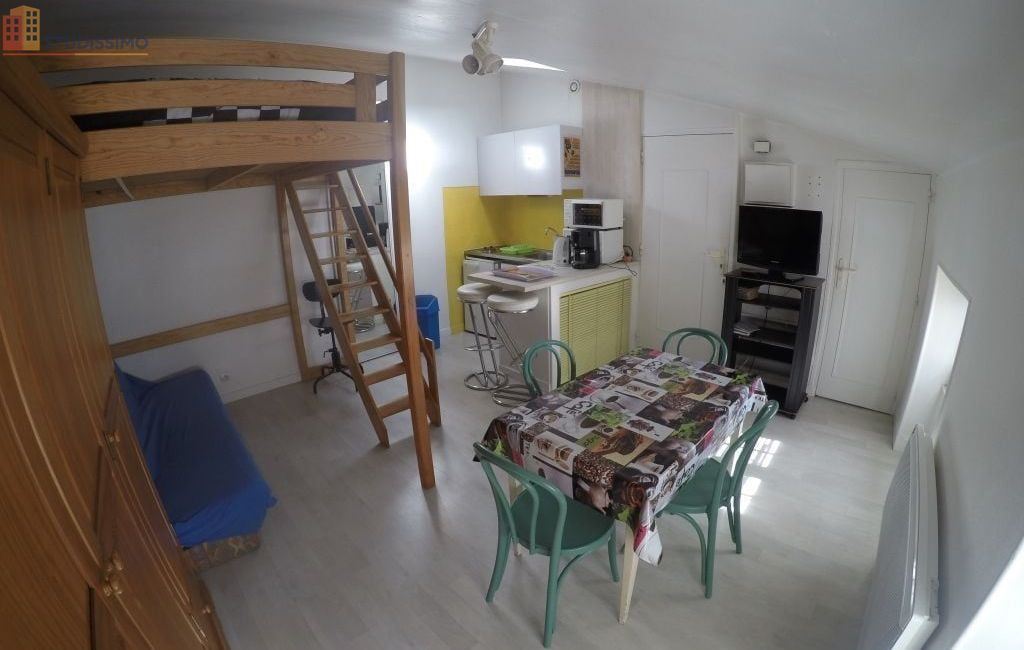 Studio meublé 22m² La Rochelle centre - Lumineux, 3e étage - Photo 5
