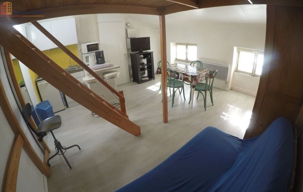 Studio meublé 22m² La Rochelle centre - Lumineux, 3e étage - Photo 2