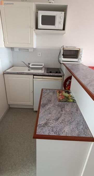 Studio meublé 21m² La Rochelle - Idéal étudiant, bien situé - Photo 5
