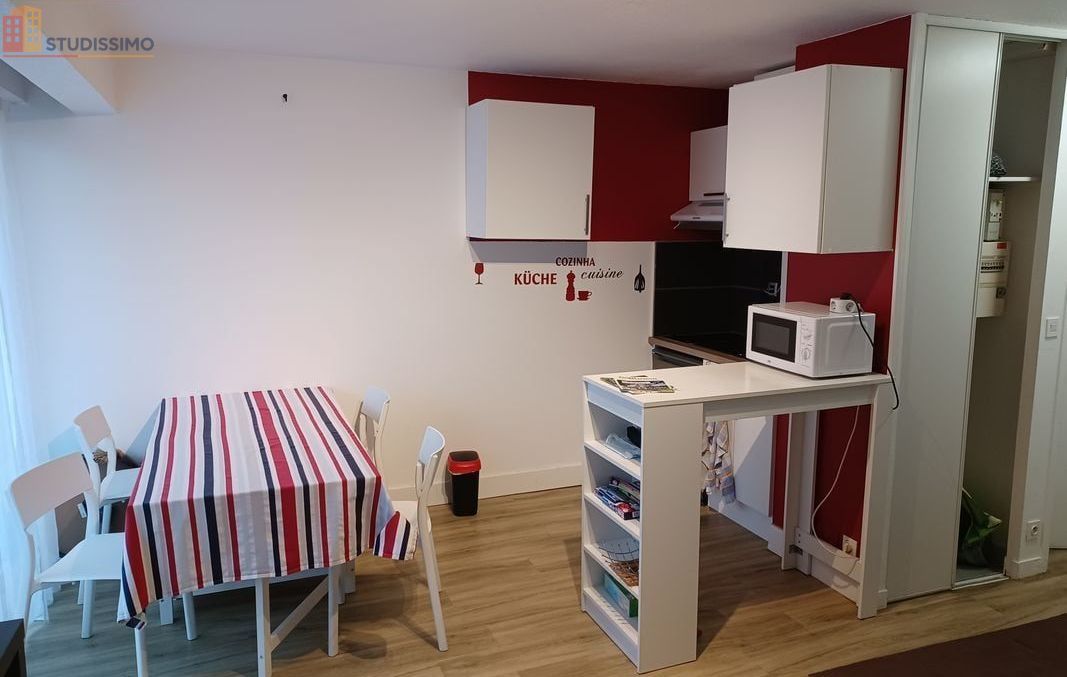 Studio meublé 23m² La Rochelle 17000 - Pour étudiants, lumineux - Photo 3