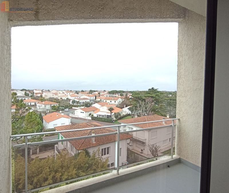Studio meublé 24m² Royan 17200 - Balcon, vue dégagée - Photo 3