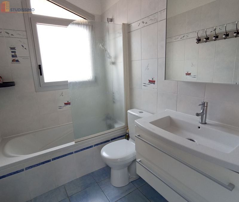Studio meublé 24m² Royan 17200 - Balcon, vue dégagée - Photo 2