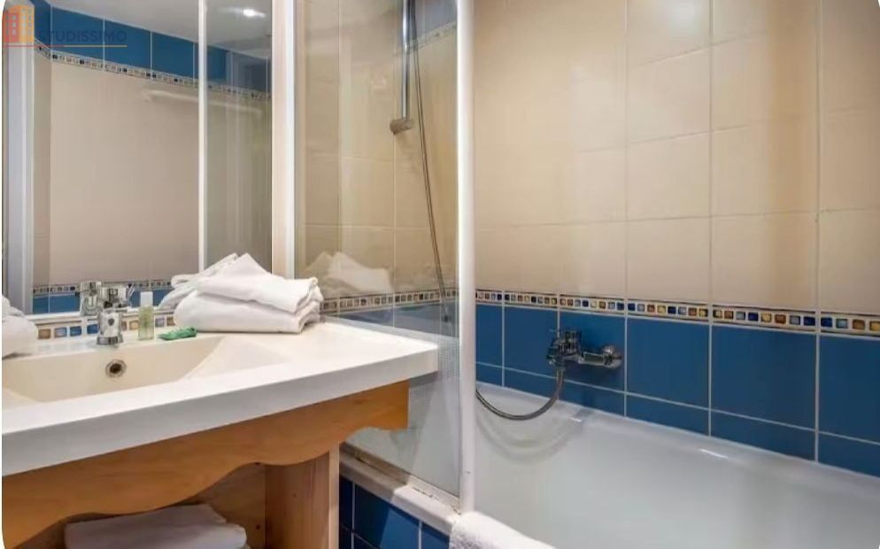 Studio meublé 22m² La Rochelle - Balcon, piscine - Photo 1