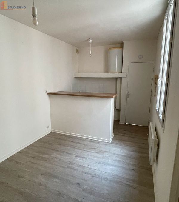 Studio 20m² Rochefort centre - Hyper centre, lumineux - Photo 2
